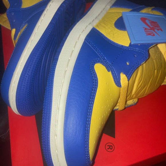 Jordan one high LANEY nwt s 11w - Picture 5 of 5